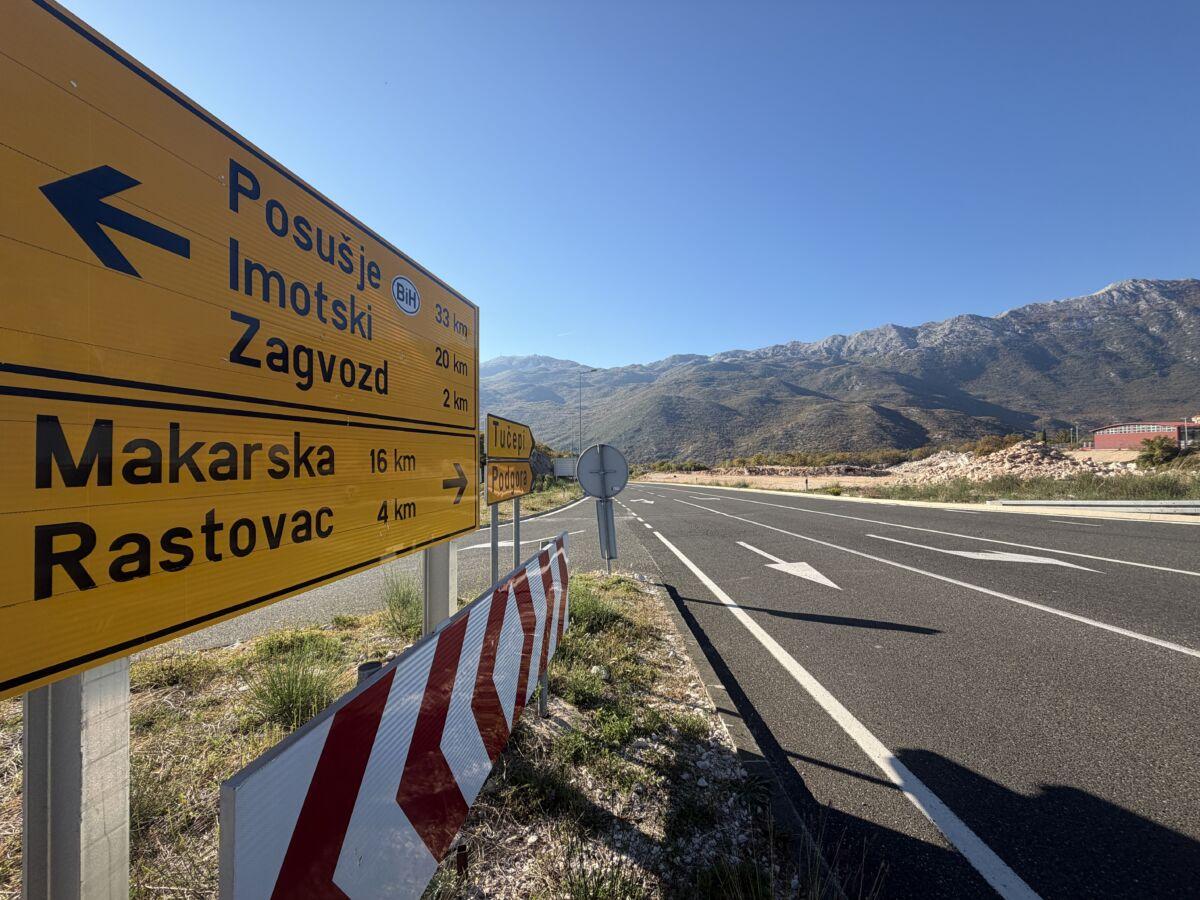 McDonalds ispod Biokova na čekanju