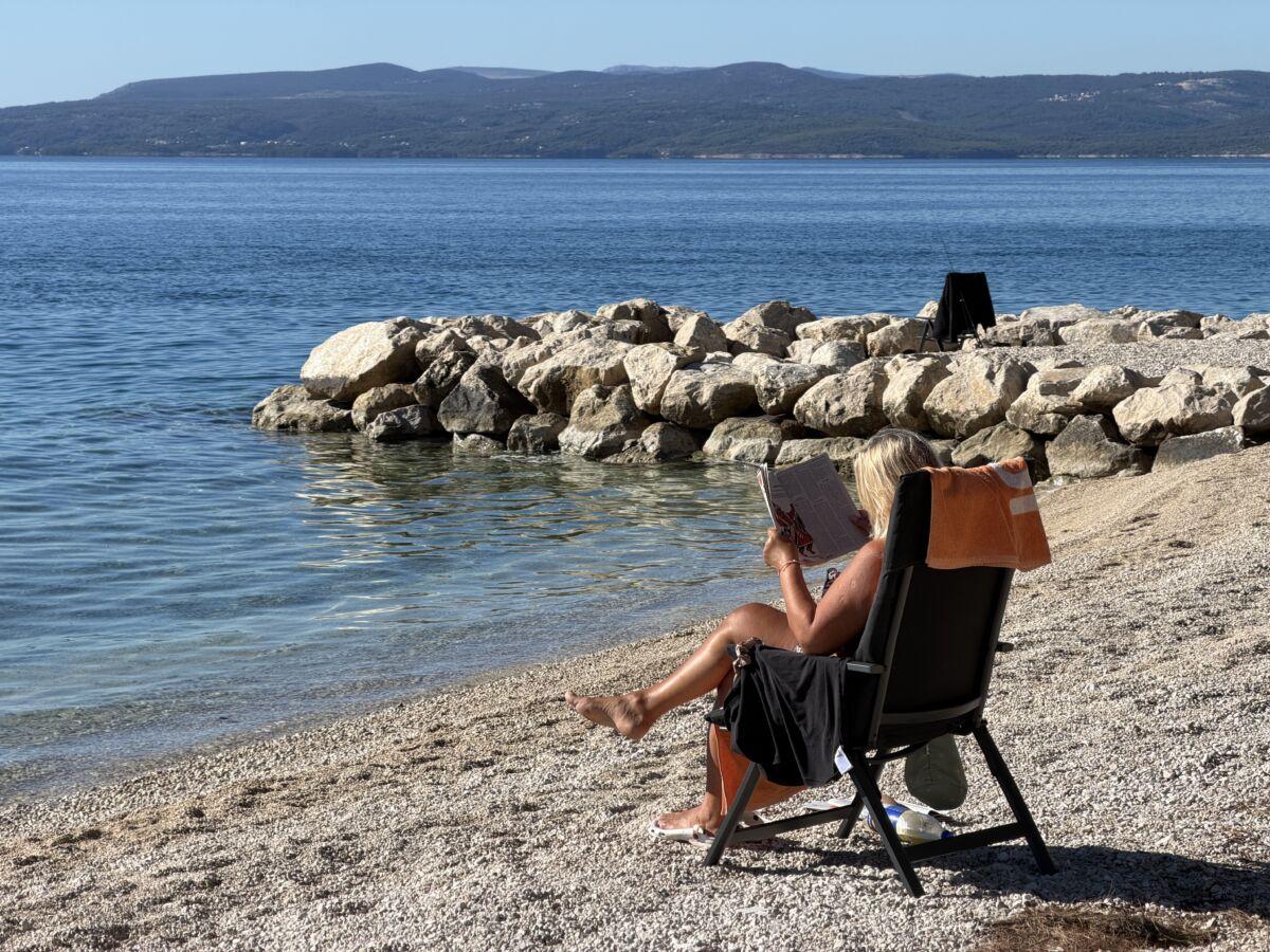 FOTO Ljudi u Makarskoj se kupaju