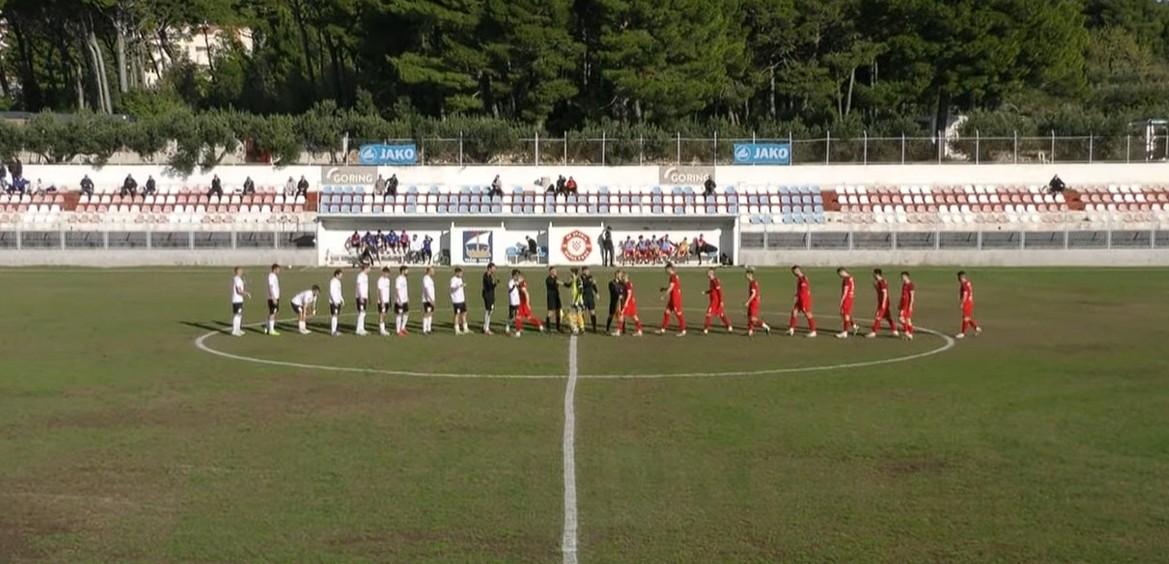 Urania preokretom zadržala vrh, Zmaj poražen u Runovićima