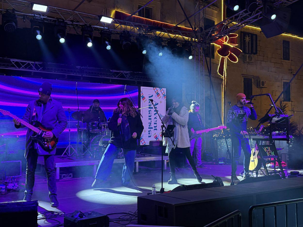 Program na Kačićevom trgu ne staje. Vox Box Band - fotogalerija.