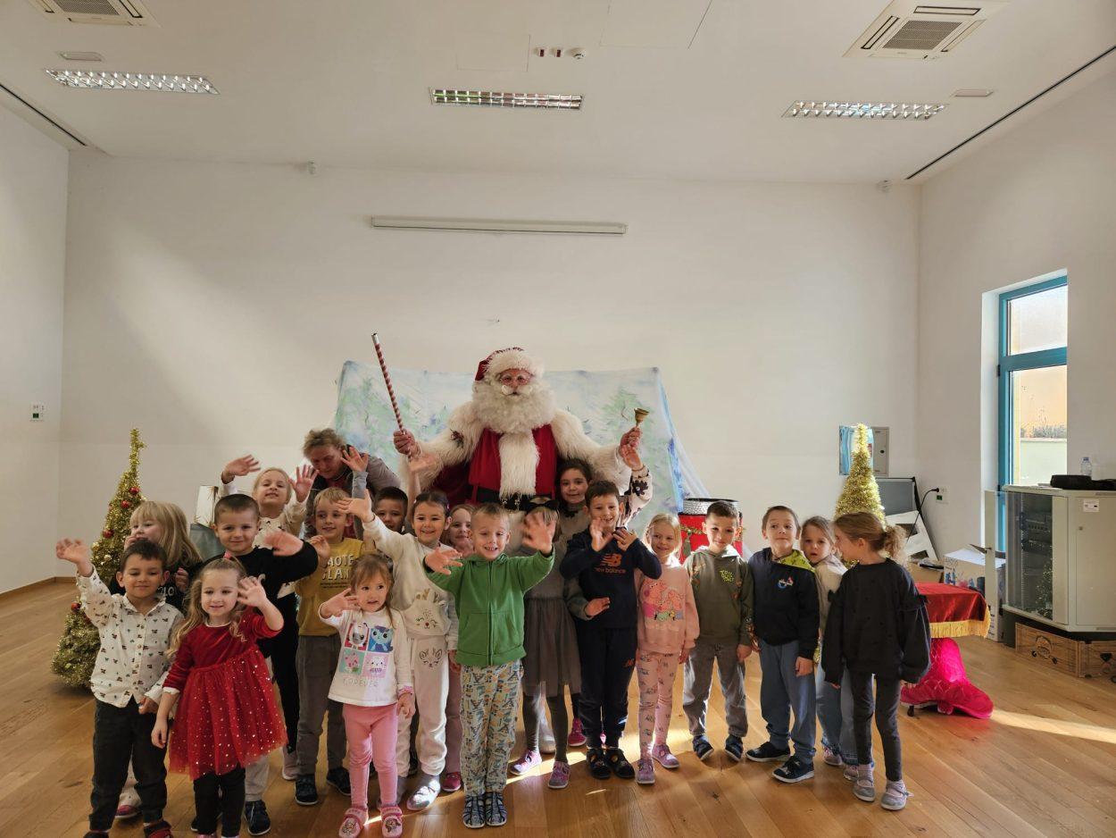 Dječji Advent u Brelima, blagdanska priča za pamćenje