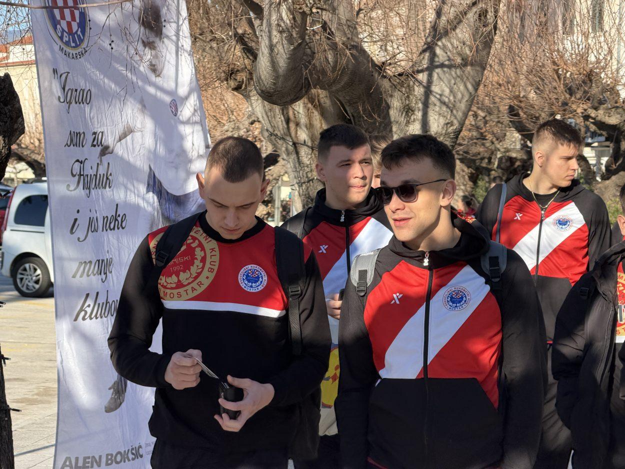 Rukometaši Zrinjskog na pripremama u Makarskoj: oduševljeni uvjetima i organizacijom