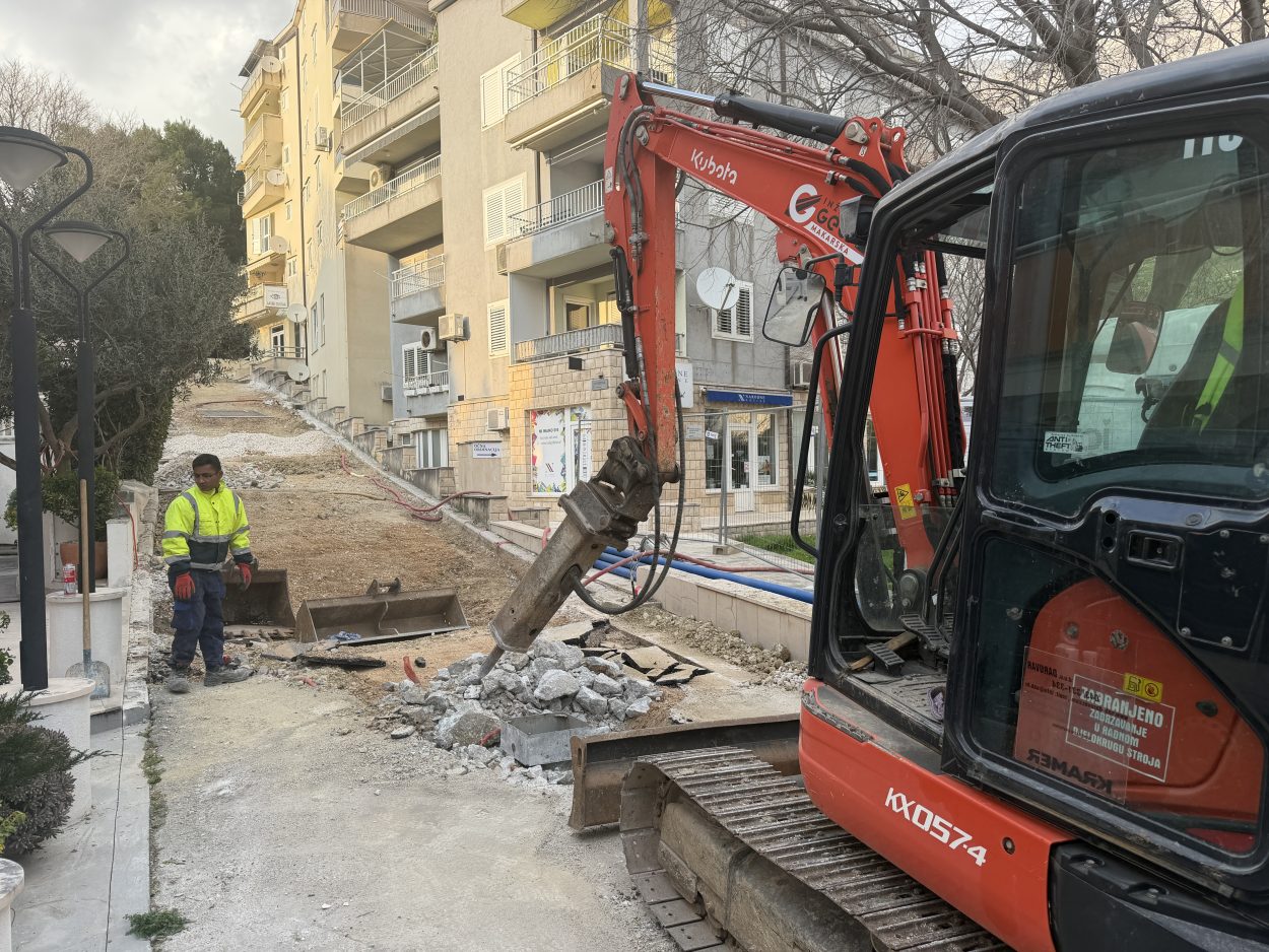 Podignut beton na putu prema Zvjezdarnici, počeli radovi