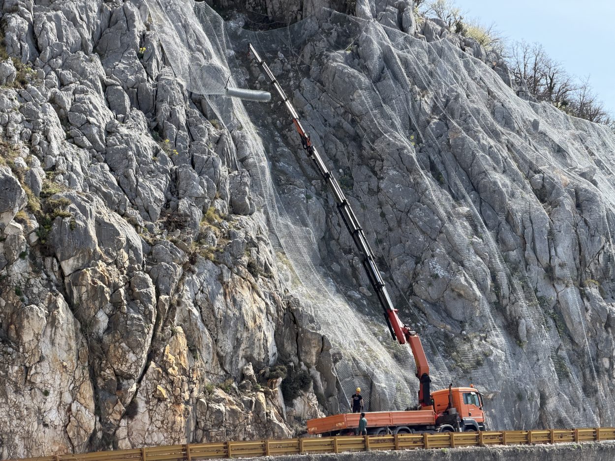 Na Stupici postavljaju zaštitne mreže, radovi bez kašnjenja