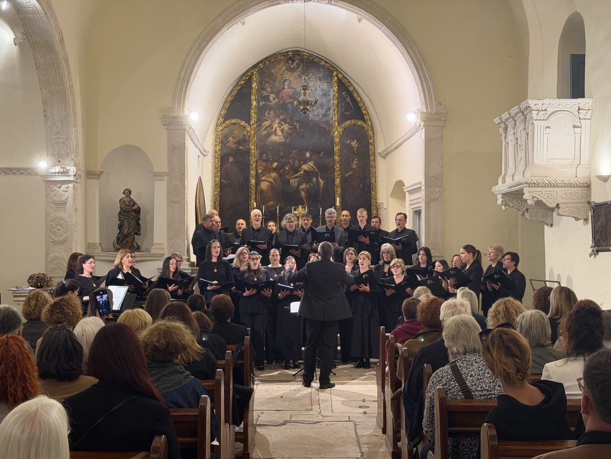 Pjesma spojila Makarsku i Konavle, završena manifestacija Dva brata Biokova