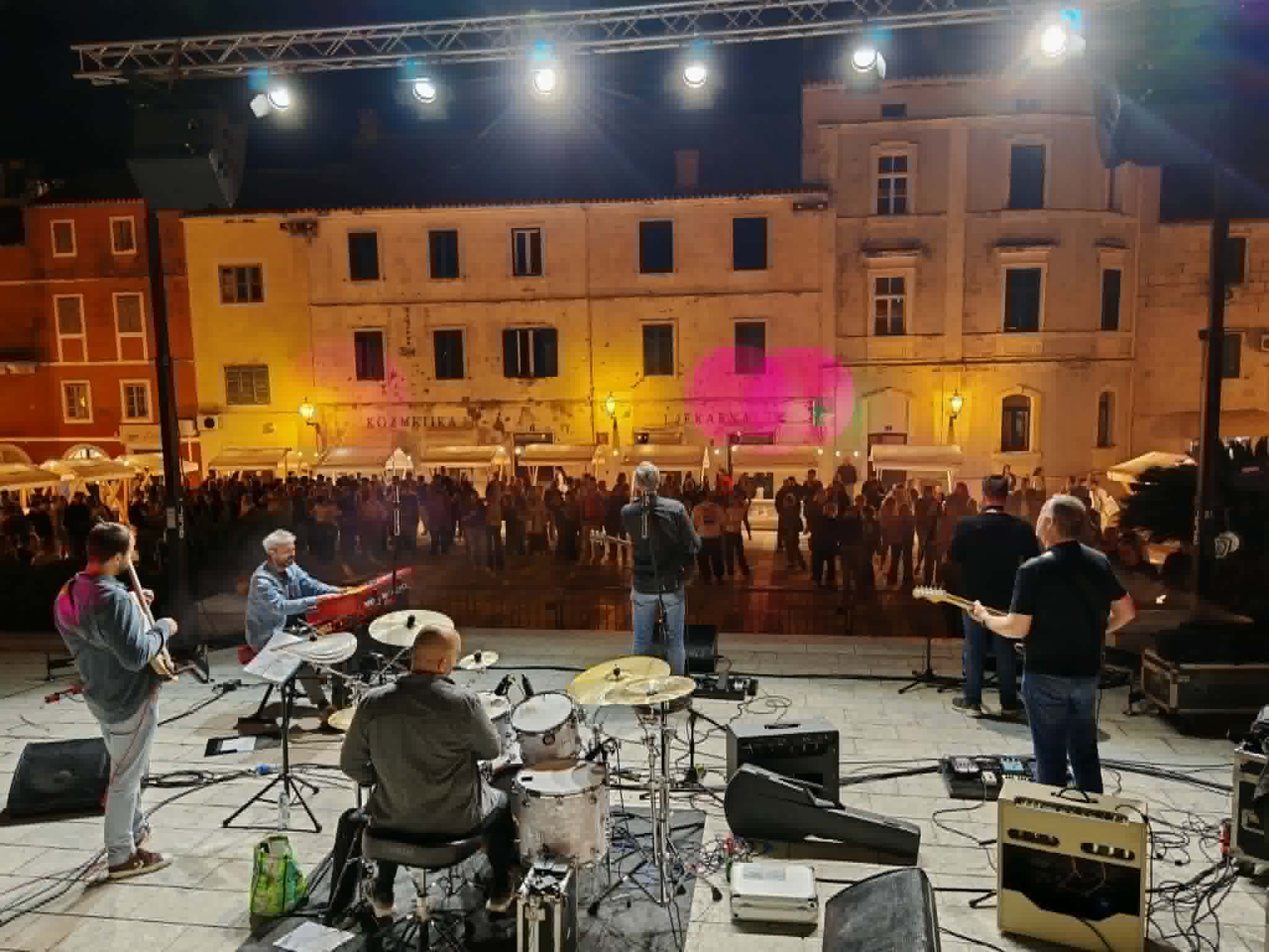 Glazbeni završetak Autentica festivala uz Songkillerse