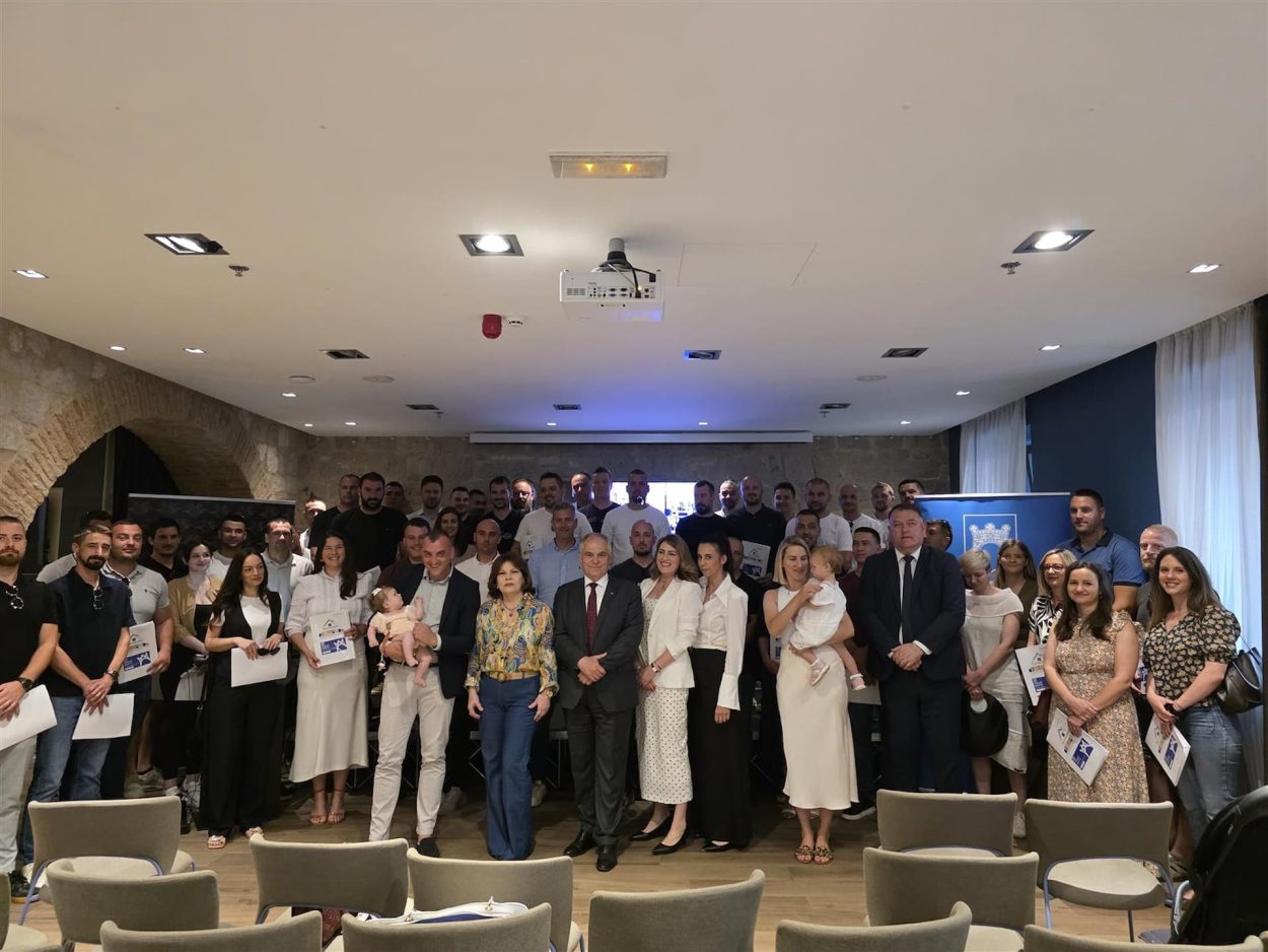 Županija podijelila gotovo 700 tisuća eura za 60 mladih obitelji, najviše interesa i dalje iz Zagore