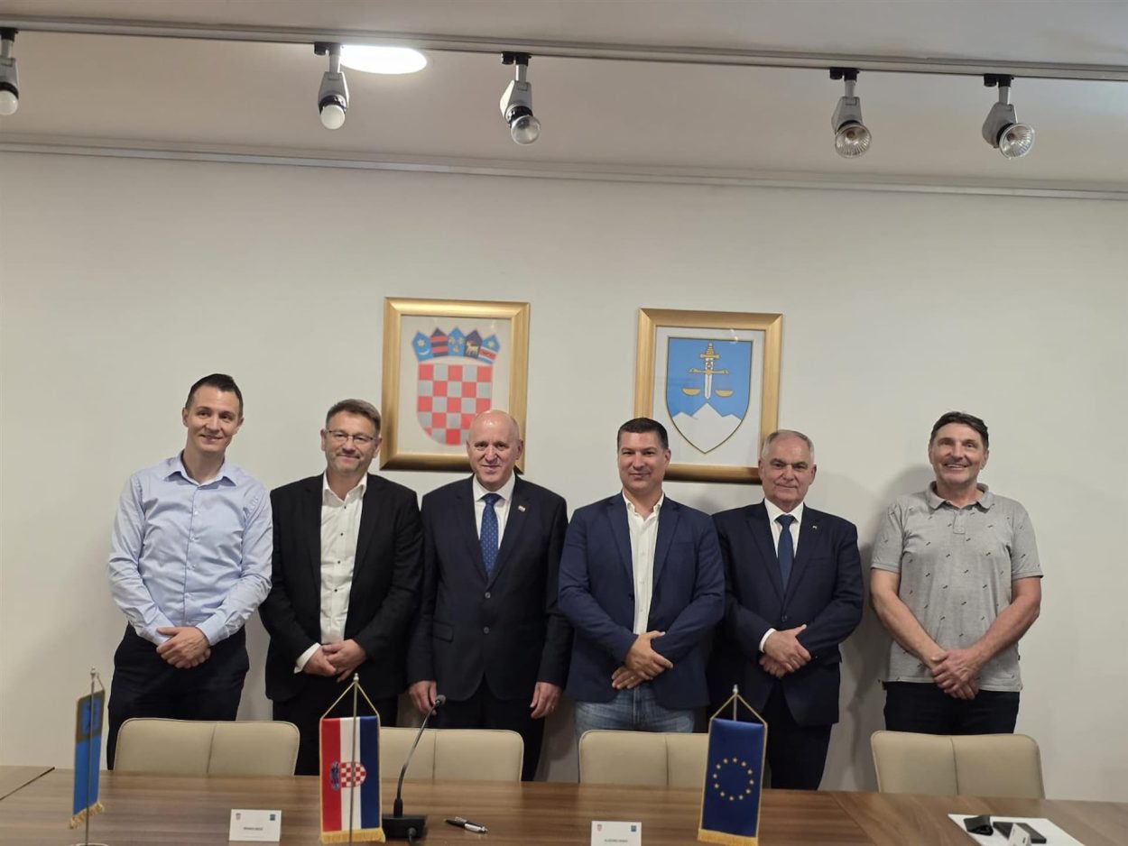 Više od 4,5 milijuna eura za zelene projekte u SDŽ, u fokusu i priuštivo stanovanje za mlade