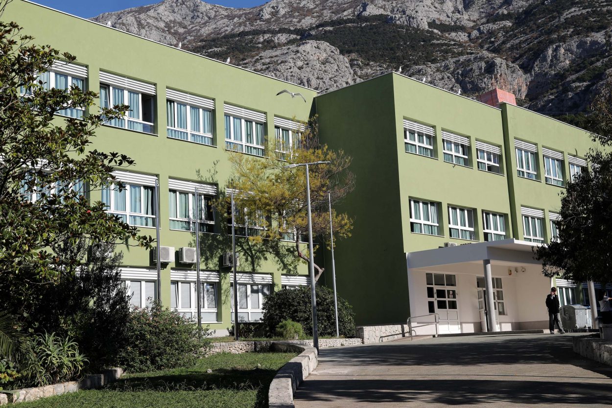 Završena energetska obnova OŠ Stjepana Ivičevića vrijedna 2,39 milijuna eura
