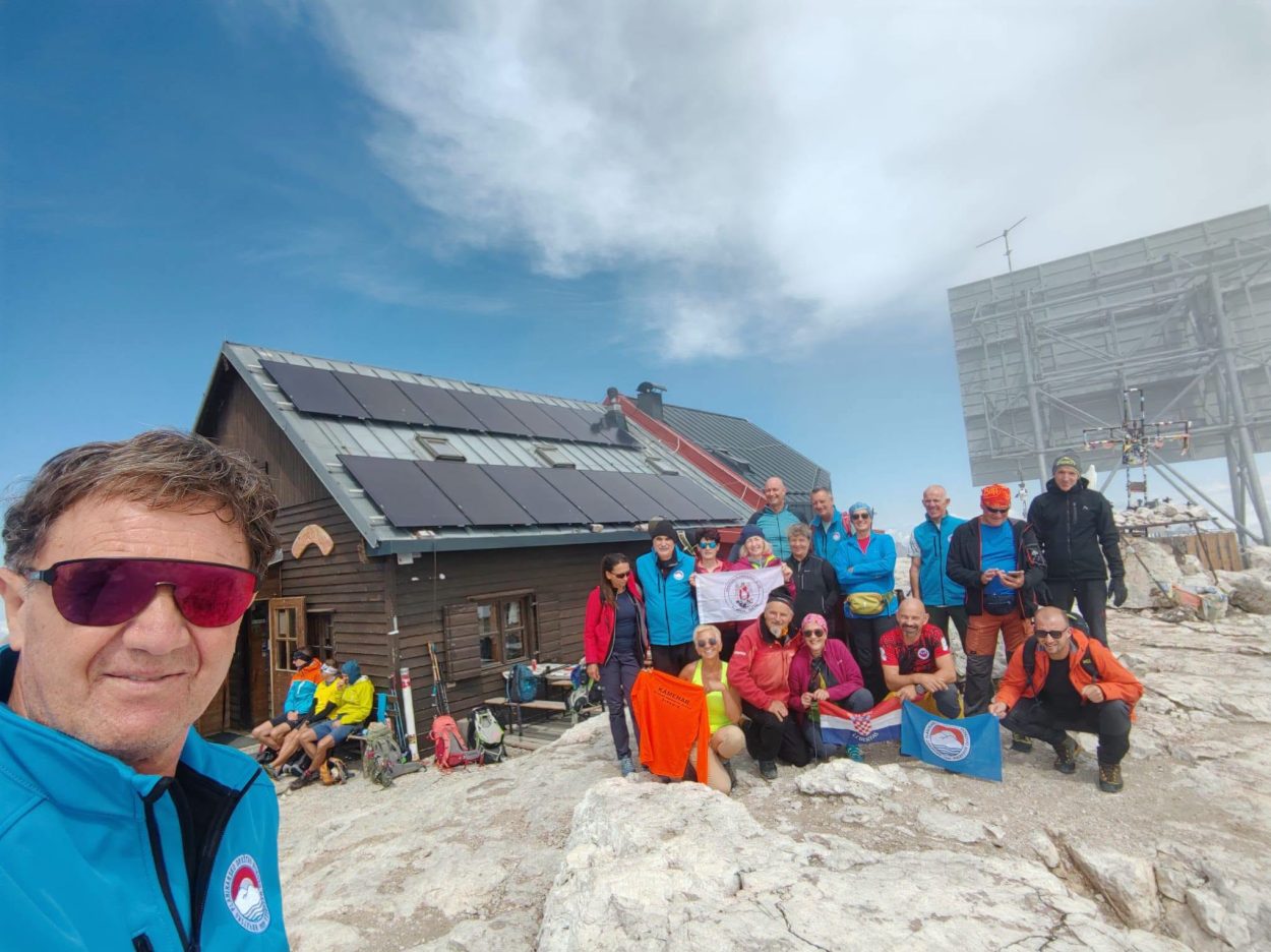 Članovi HPD Biokovo osvojili Piz Boe (3.152 m) i atraktivnu ferratu De Luca u Dolomitima