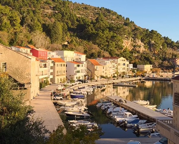Nakon gotovo dvije godine osuđen Poljak koji je na plaži kod Makarske teško ozlijedio Slovaka