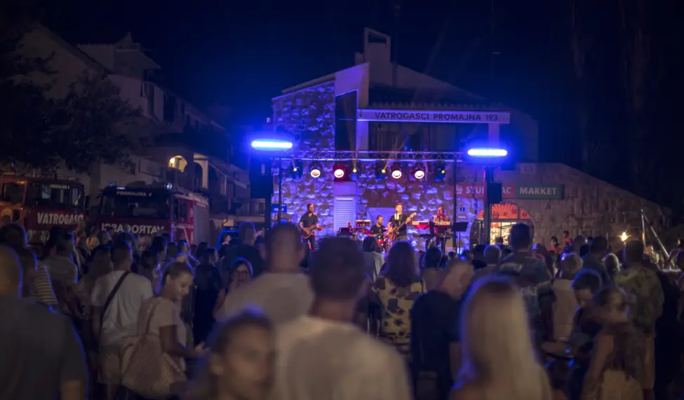 Promajanska večer – Trio Gušti – 4. kolovoza u 19:30 h