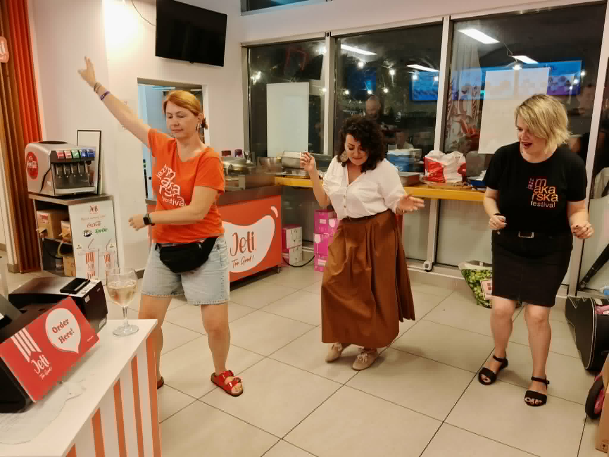 Tri večeri, tri after partyja: Goran Morović kroz objektiv ispratio Makarska Jazz Festival