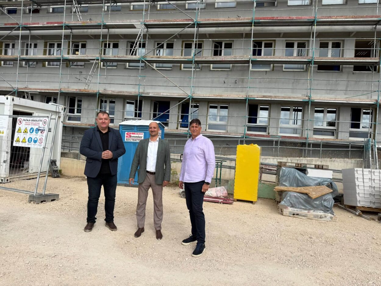 Energetska obnova škole u Imotskom vrijedna 1,6 milijuna eura, završetak radova do kraja godine